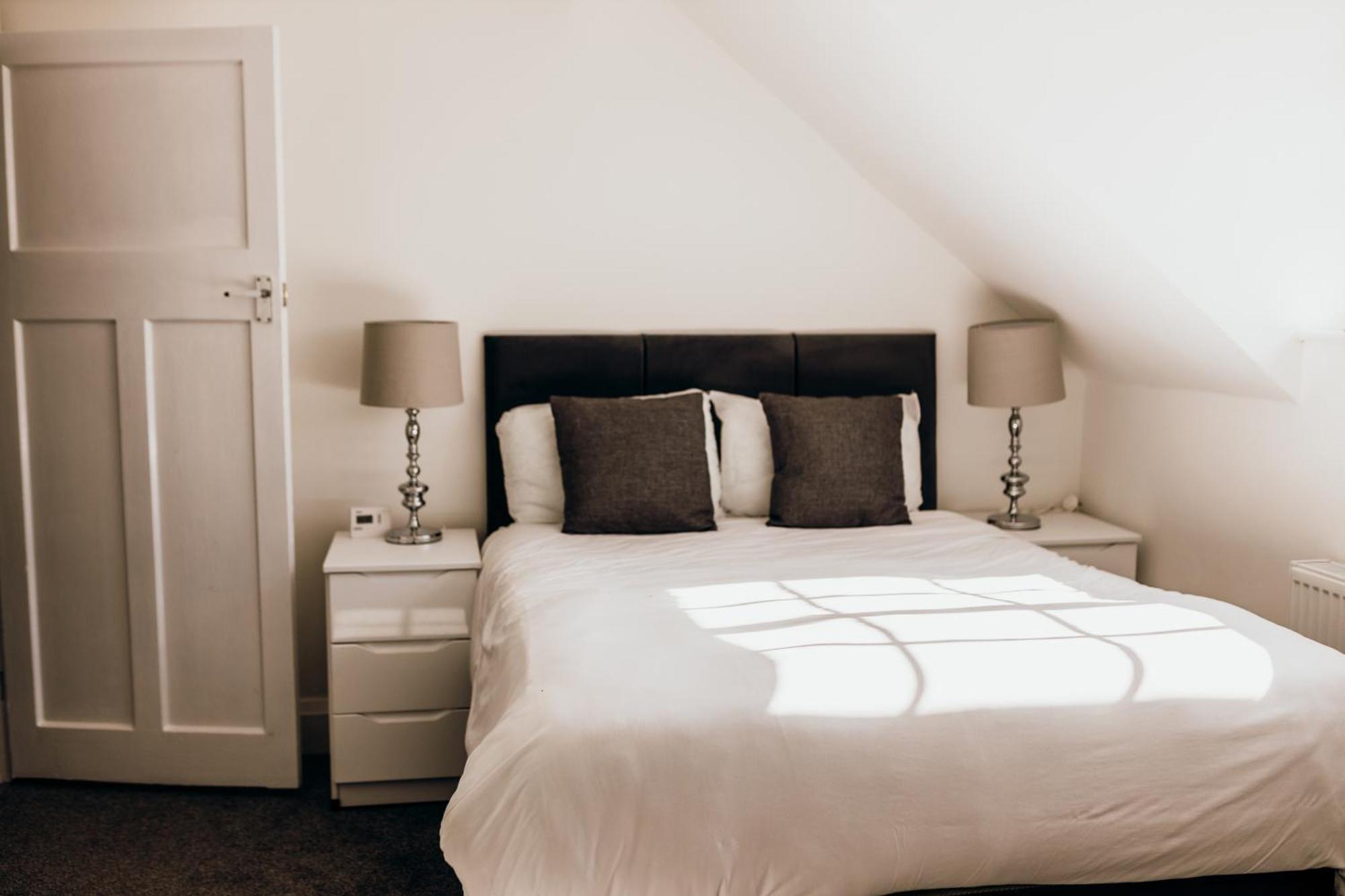 Hideaway By Liv Retreats Hotel Southrey  ภายนอก รูปภาพ